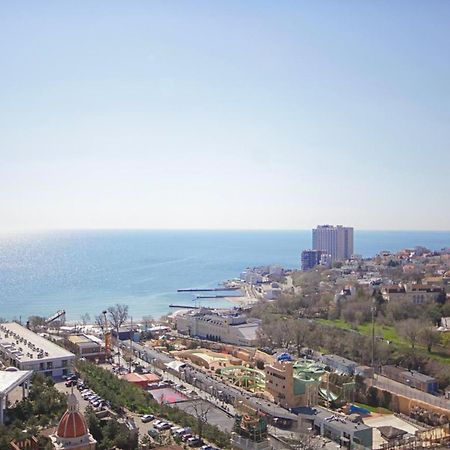 Gagarin Plaza Apartment Odesa Exterior photo