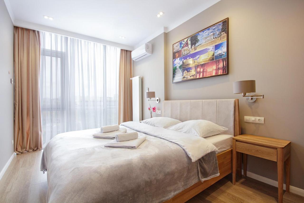 Gagarin Plaza Apartment Odesa Exterior photo
